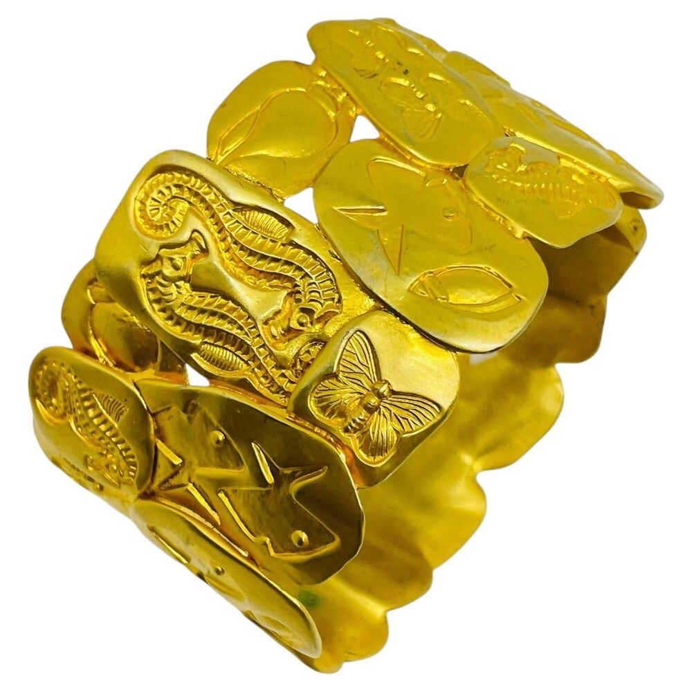 Vintage Lci LIZ CLAIBORNE signed gold tone seahorse massive designer bracelet